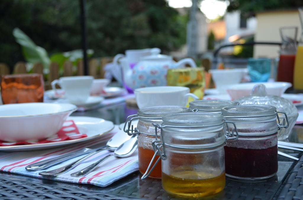 The Coach House Bed & Breakfast Conques-sur-Orbiel ภายนอก รูปภาพ